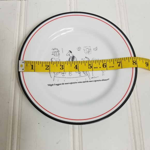 Restoration Hardware Plate White New Yorker Waiter Wine Dinner Arnie Levin 1998 - Picture 10 of 13